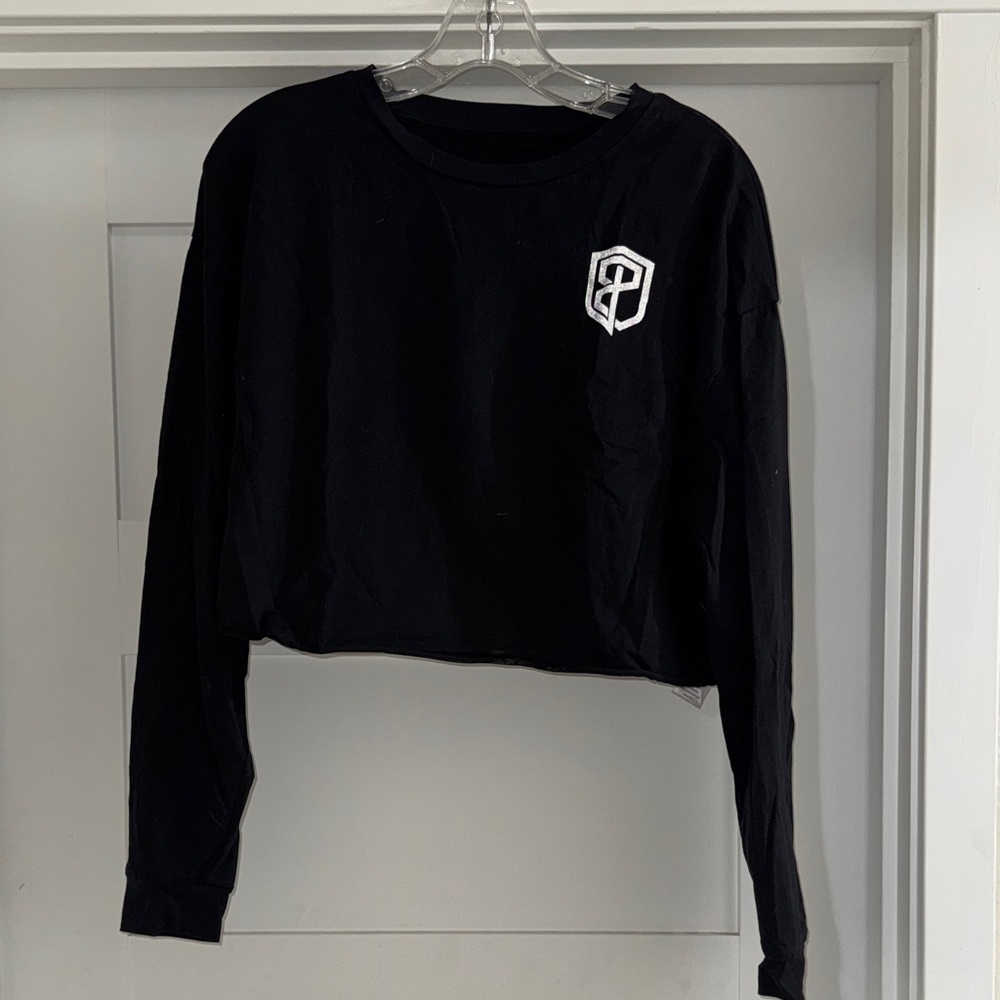 Born Primitive crop long sleeve